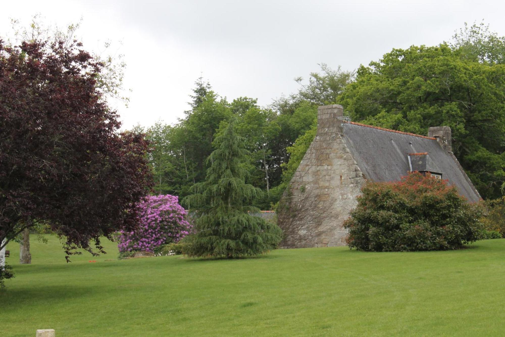 Bed and Breakfast Manoir De Kerangosquer Pont-Aven Exterior foto
